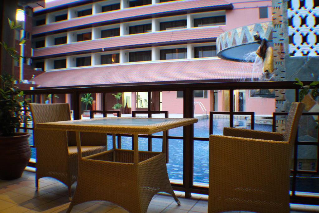Royal Nick Hotel Lashibi Exterior photo